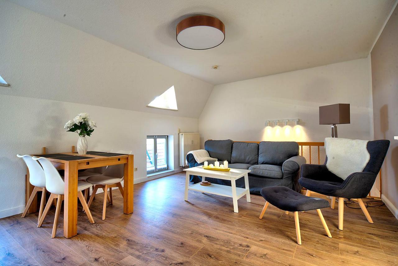 Apartment Traumzeit Mit 2 Schlafzimmern - Abc293 By Abcwismar