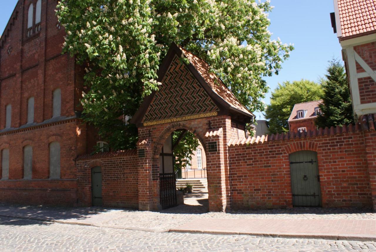 Traumzeit Mit 2 Schlafzimmern - Abc293 By Abcwismar Apartment Wismar